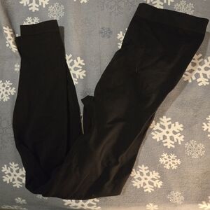 Shein v shaped scrunch butt leggings size small